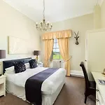 The Greenhill 4*